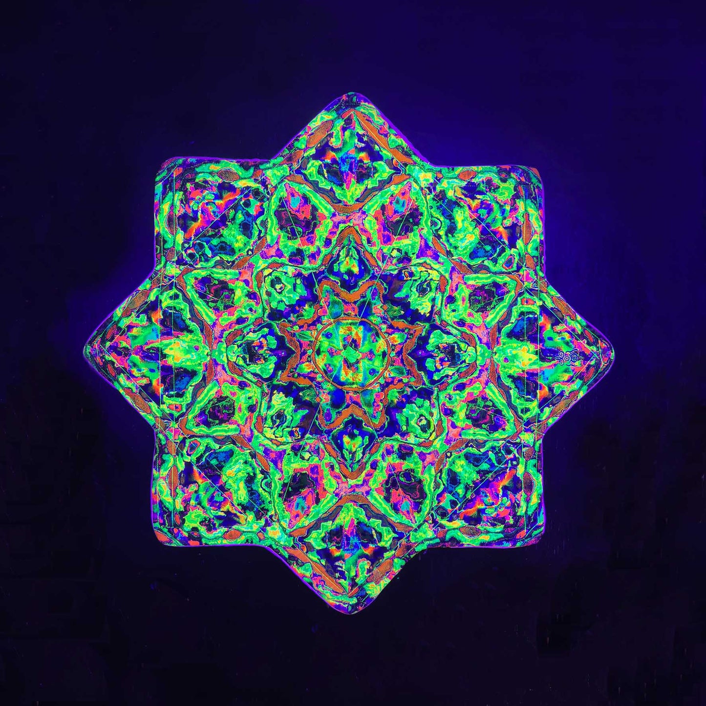 Unique 003